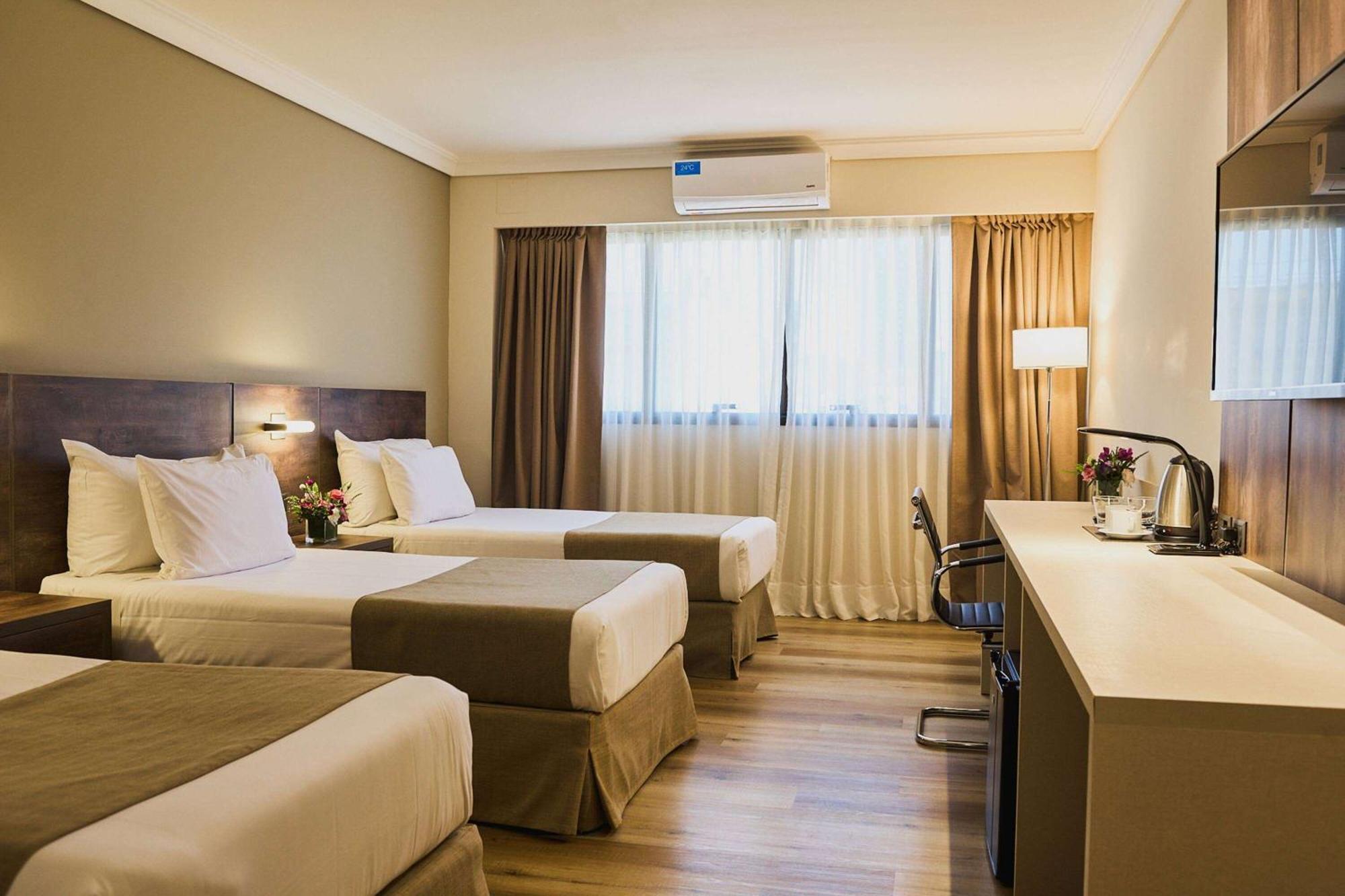 Dazzler by Wyndham Buenos Aires San Martin Otel Dış mekan fotoğraf