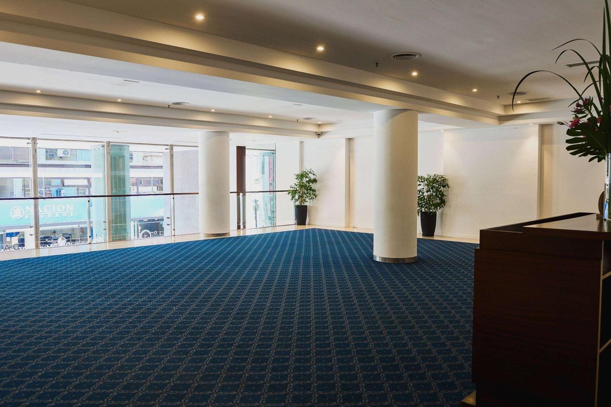 Dazzler by Wyndham Buenos Aires San Martin Otel Dış mekan fotoğraf